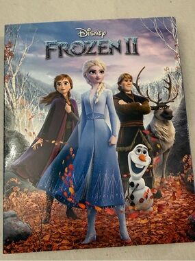Disney Frozen II Collectors Edition 4k Ultra HD+Blue-ray+Gallery Book